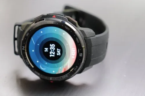 Test Honor Watch GS Pro: smartwatch dla aktywnych z potężną baterią