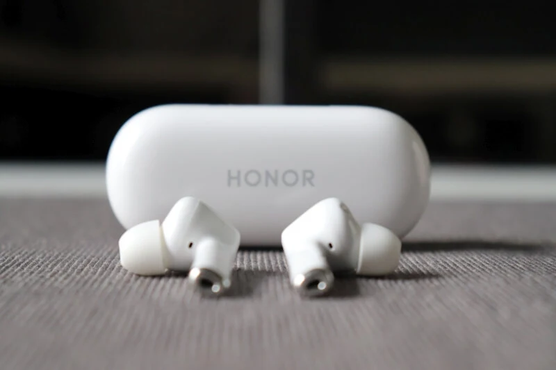 Honor Magic Earbuds: test słuchawek Bluetooth, które potrafią grać ciszę
