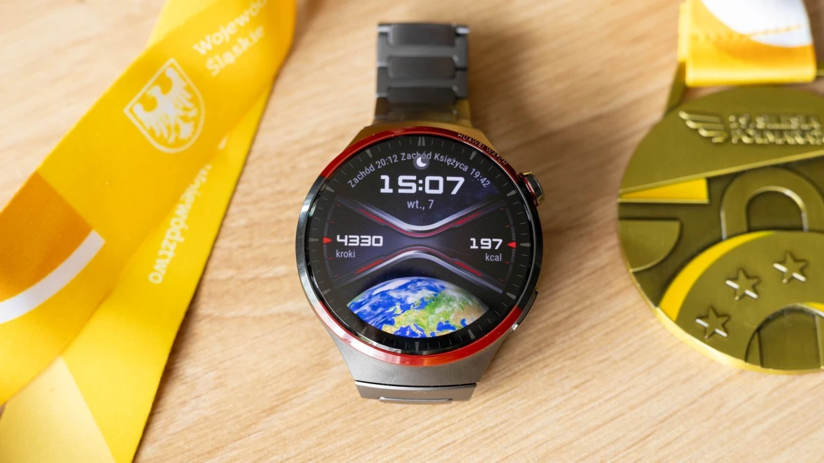 Huawei Watch 4 Pro Space Edition to kosmicznie piękny twardziel (opinia)