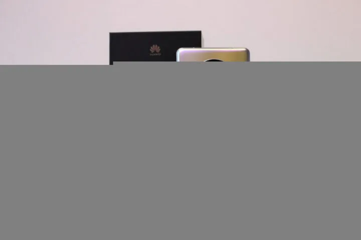 Huawei redukuje ilość plastiku w pudełkach smartfonów