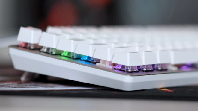 Mechaniczna klawiatura za 149 zł wkrótce w Biedronce. My już ją przetestowaliśmy!