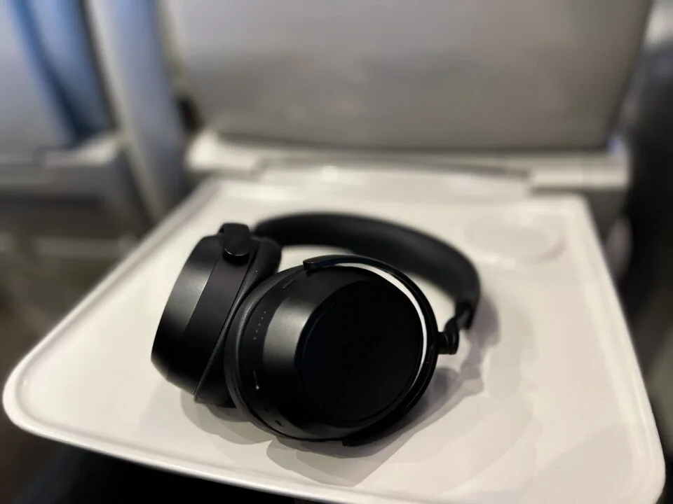 Sennheiser Momentum 4 – test. Jak wypadają na tle słuchawek od Sony i Bose?