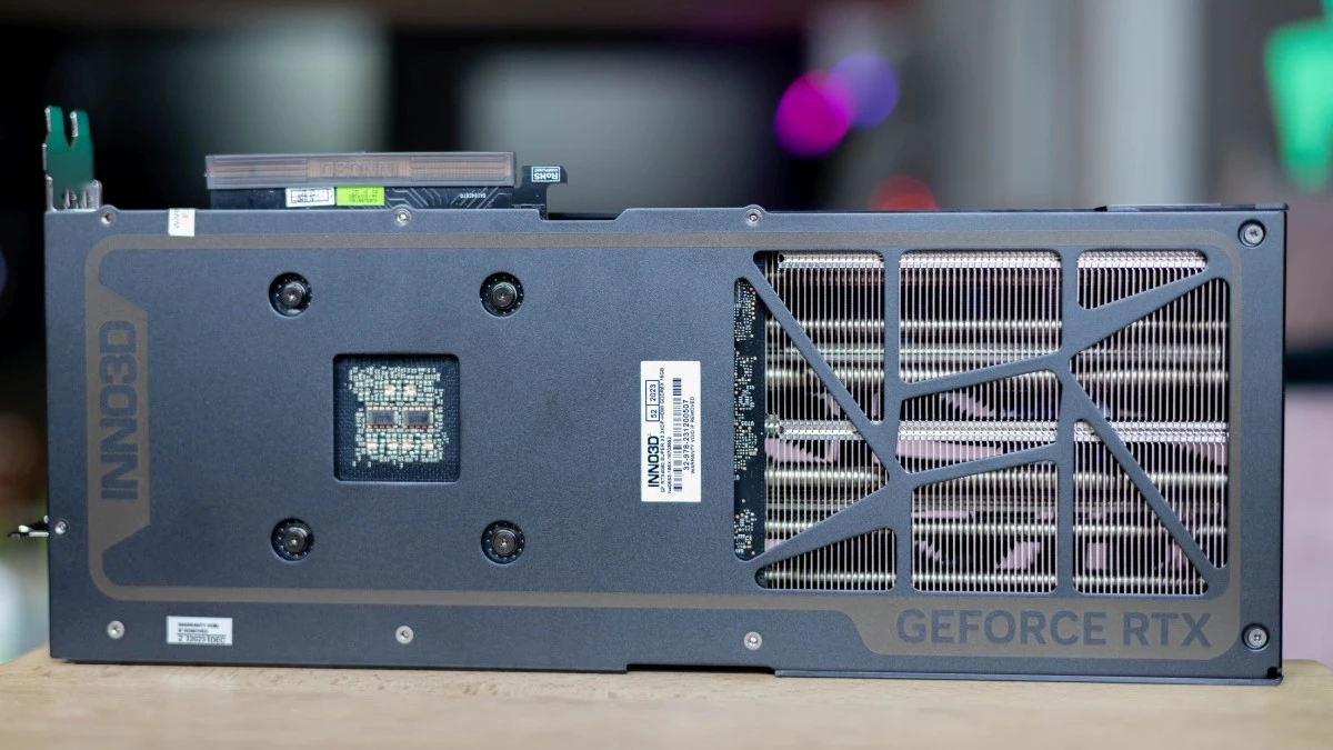 Inno3D GeForce RTX 4080 SUPER X3
