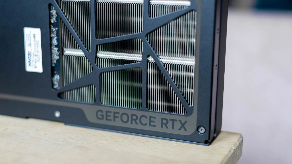 Inno3D GeForce RTX 4080 SUPER X3