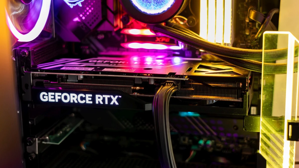 KFA2 GeForce RTX 4070 SUPER 1-Click OC 2X V2