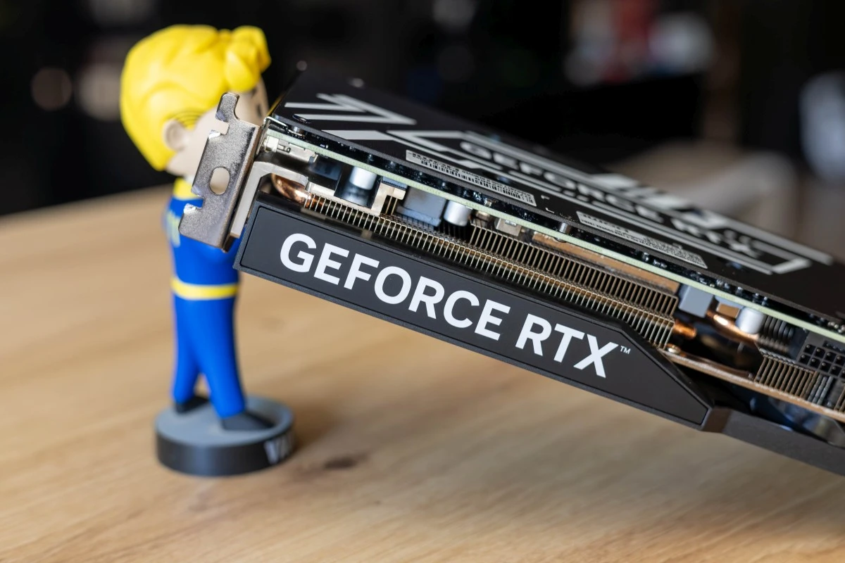 KFA2 GeForce RTX 4070 SUPER 1-Click OC 2X V2