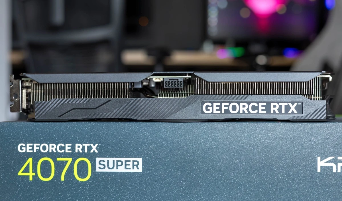 KFA2 GeForce RTX 4070 SUPER EX Gamer