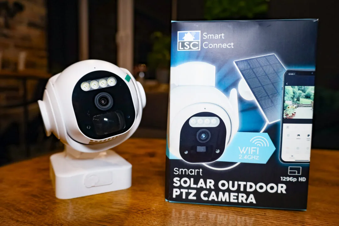 Kupiłem kamerę w Action. Solar, obrót i monitoring, który zawstydza ceną (test)