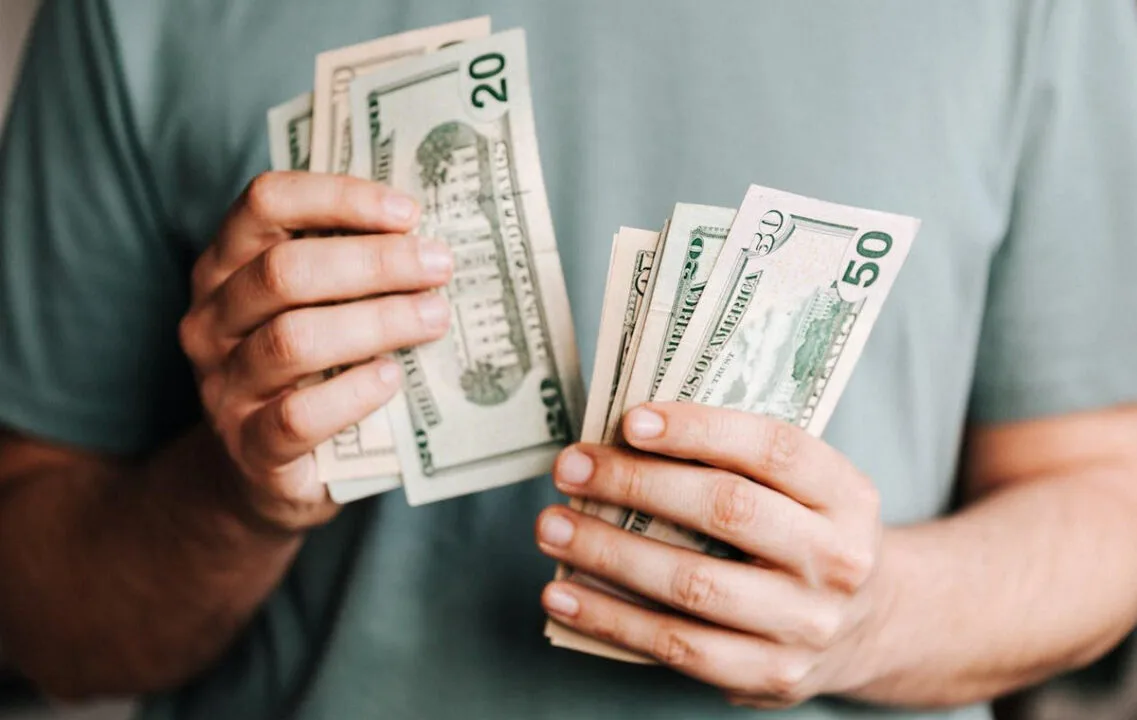 Konsolidacja kredytu – na czym polega i czy się opłaca?