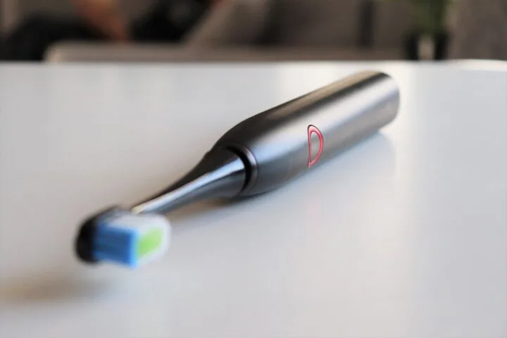 Lebooo Smart Sonic: test szczoteczki, która od nowa nauczy cię, jak dbać o zęby