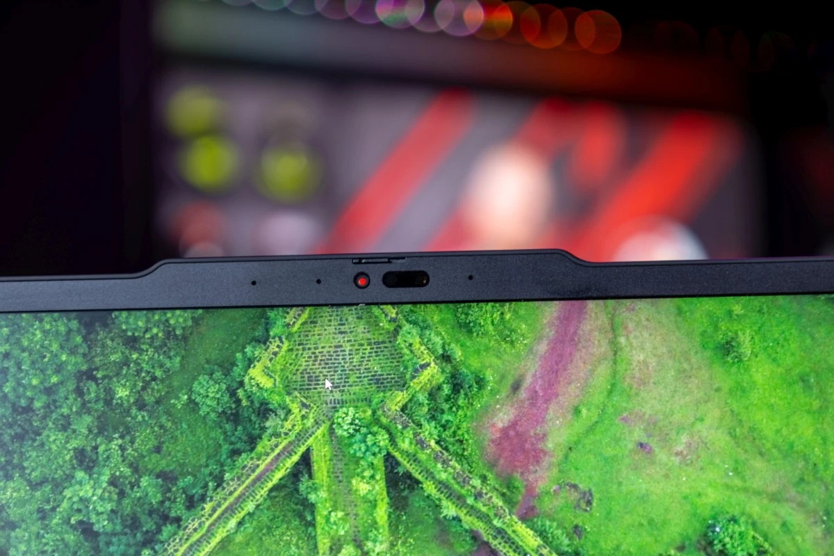 Lenovo ThinkPad T14s Gen 6 (Snapdragon)