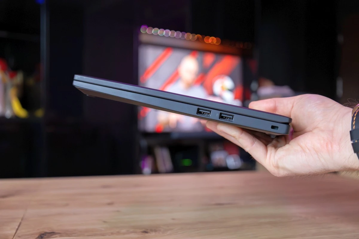 Lenovo ThinkPad T14s Gen 6 (Snapdragon) recenzja