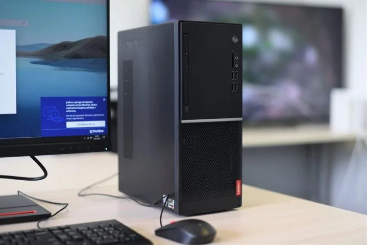 Sprawdzamy Lenovo V55t – komputer do biura i do domu