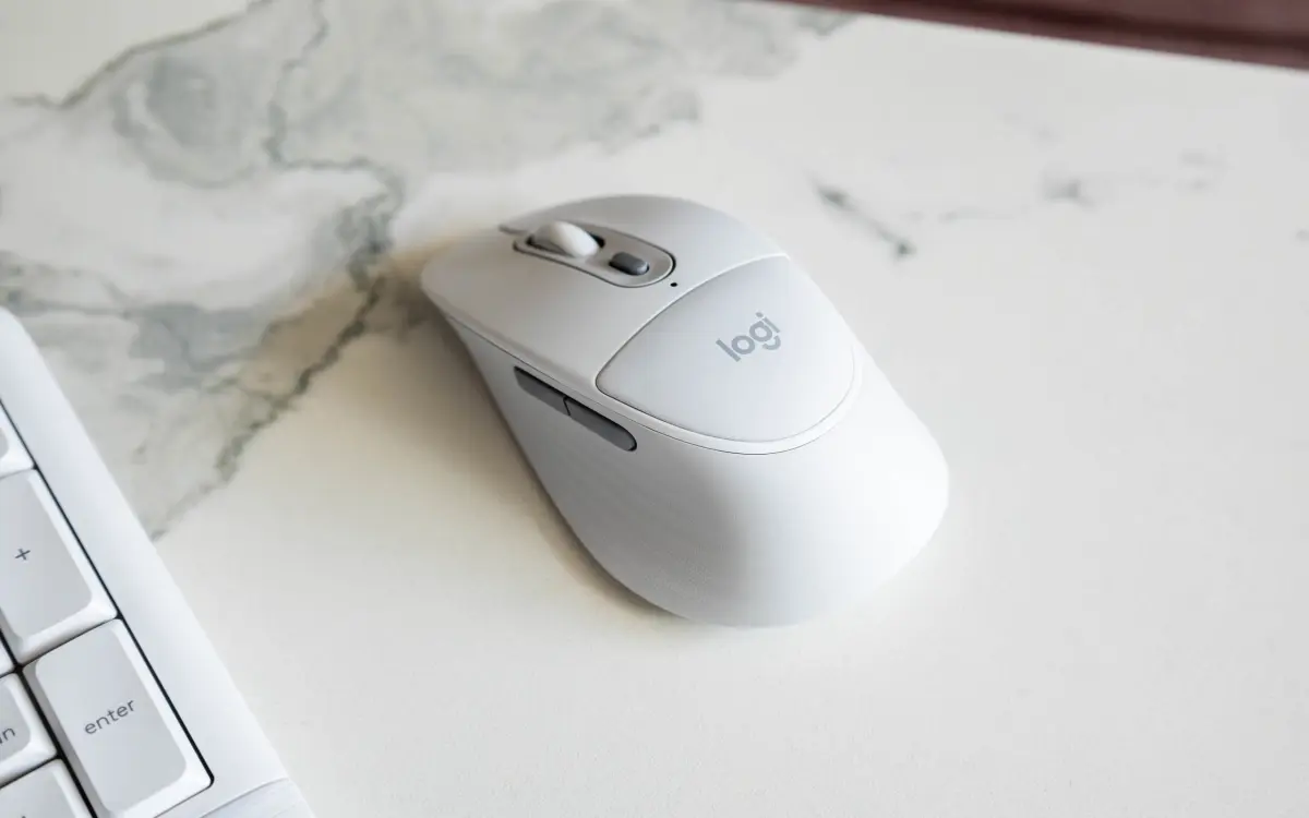 Logitech Signature Comfort Plus Combo MK880