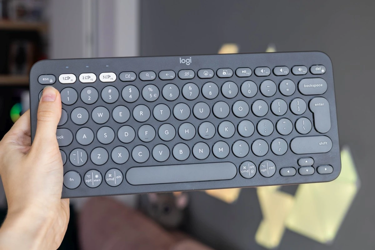 Logitech Pebble 2 Combo