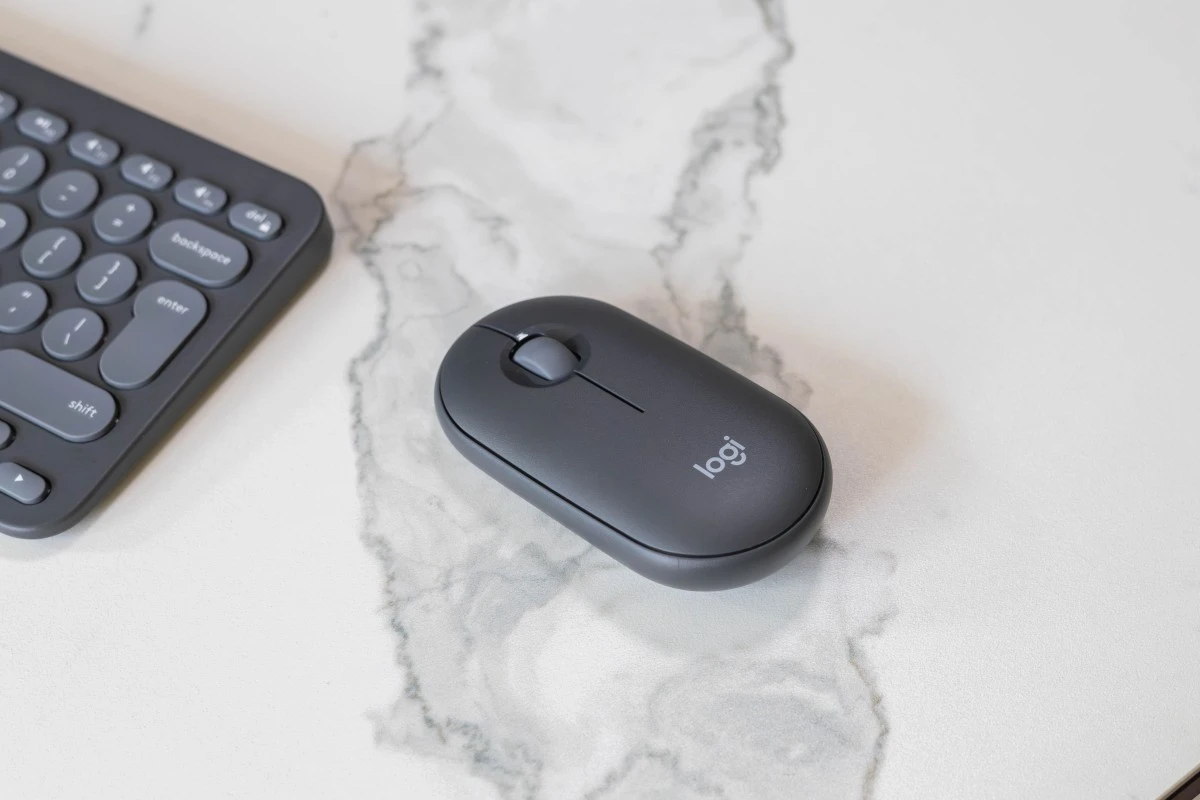 Logitech Pebble 2 Combo