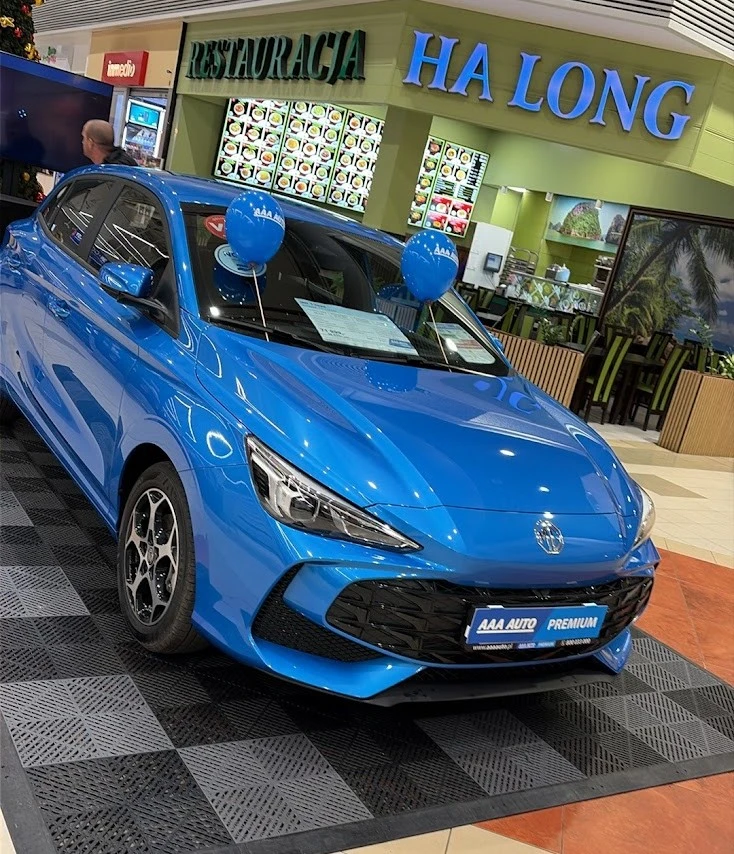 MG3 z wyrwanym fotelem kierowcy. Jakim cudem dostało 4 gwiazdki Euro NCAP?