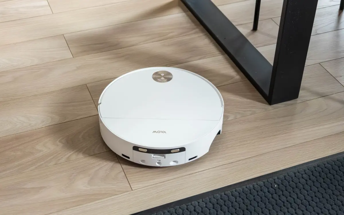 MOVA S70 Ultra Roller – recenzja. Robot bez wieżyczki i z rotującym wałkiem zamiast padów