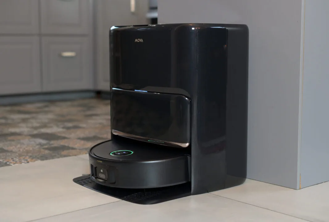 Test robota sprzątającego MOVA Z60 Ultra Roller Complete. Mopowanie wymyślone na nowo?