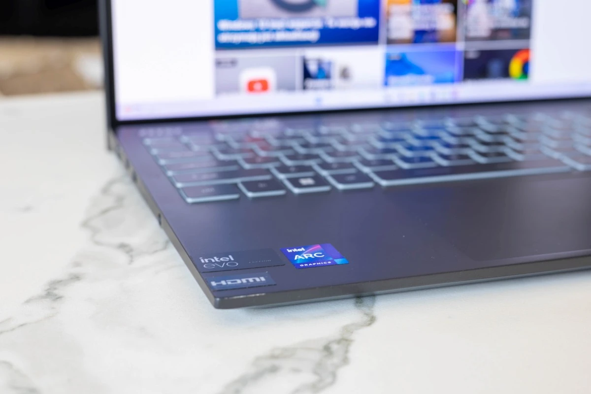 MSI Prestige 13 AI Evo - recenzja