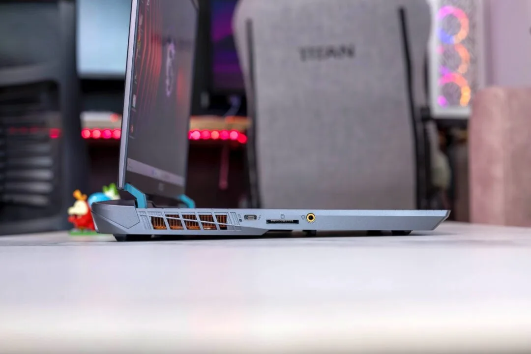 MSI Vector 16 HX A13V