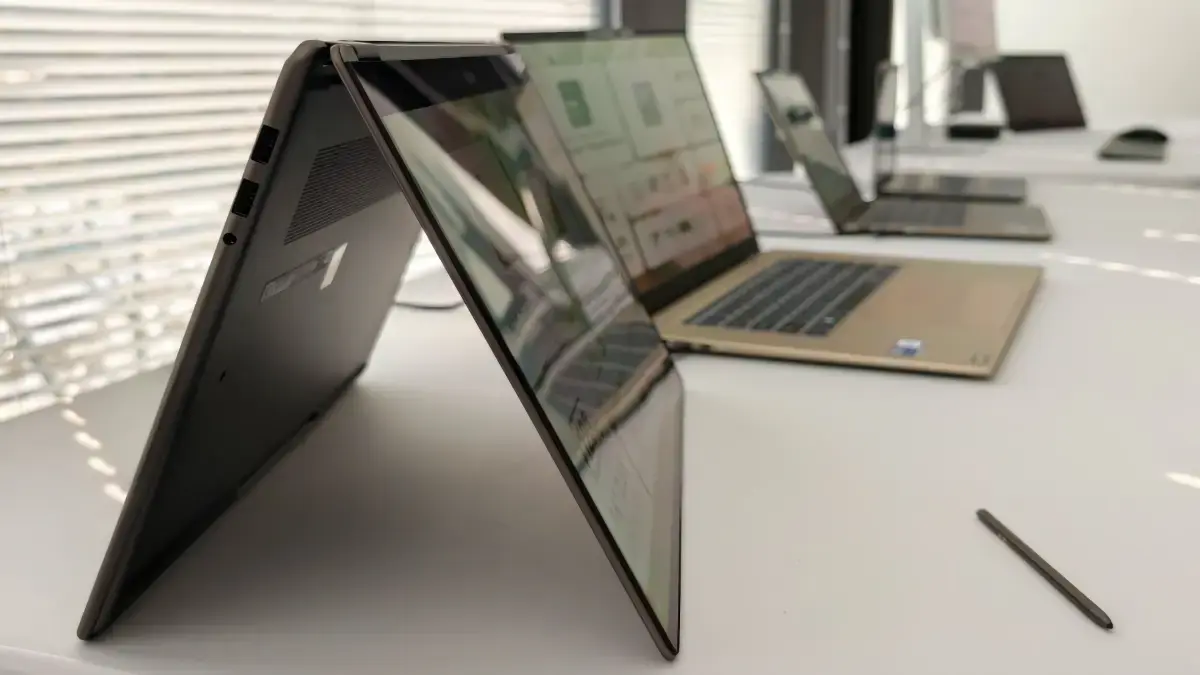 MSI tnie portfolio i odchudza laptopy. Widzieliśmy nowości z Intel Core Ultra 300