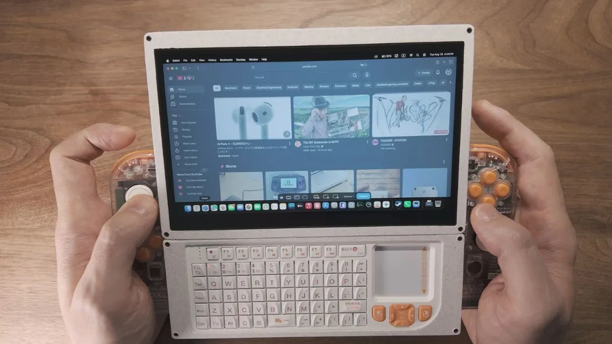 Przenośny Apple Mac Mini.