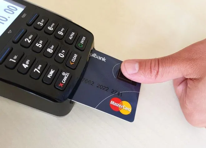 PIN idzie w odstawkę. Mastercard zakończył testy biometrycznych kart płatniczych