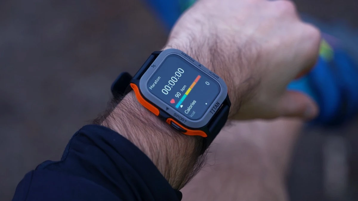 Wytrzymały smartwatch z IP69 za 499 zł? Maxcom FW67 Titan Pro
