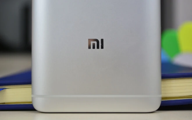 Xiaomi pozwoli na usuwanie fabrycznych aplikacji w MIUI 9