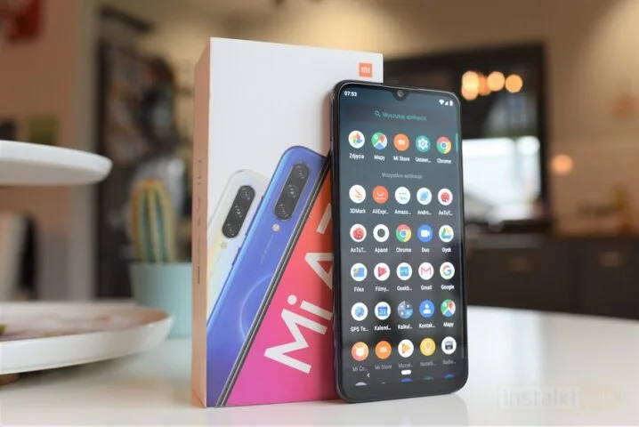 Cena Xiaomi Mi A3 wyraźnie spadła. To dobra okazja dla miłośników czystego Androida
