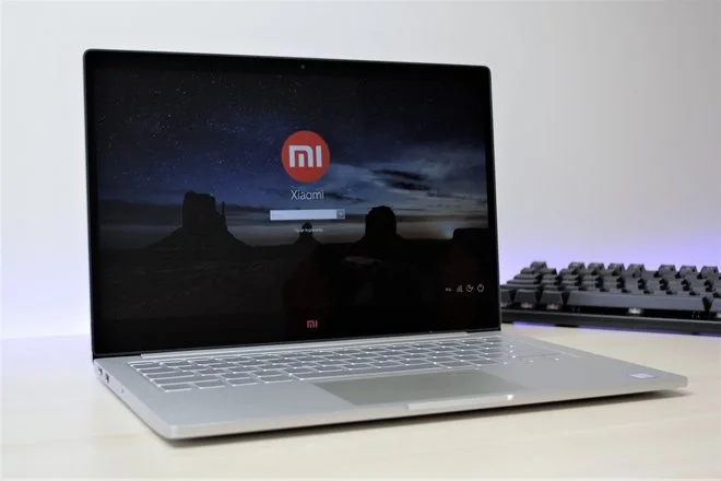 Xiaomi Mi Notebook Air 13.3 w dobrej promocji. W tej cenie nie dostaniecie lepszego notebooka