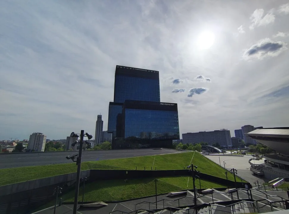 Aparat ultraszerokokątny