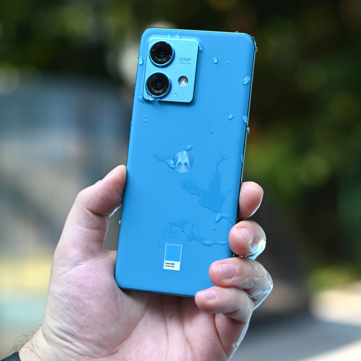 Obudowa Edge 40 neo po zanurzeniu w wodzie