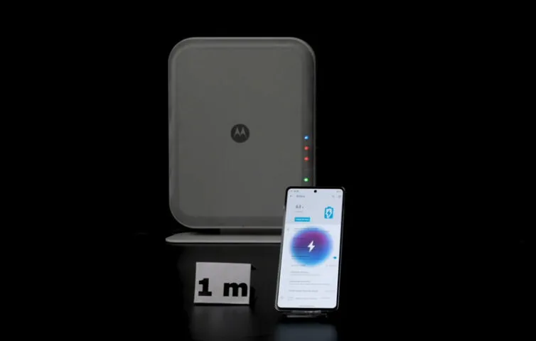 Ładowanie smartfonów na odległość staje się faktem. Tak działa Motorola Air Charging