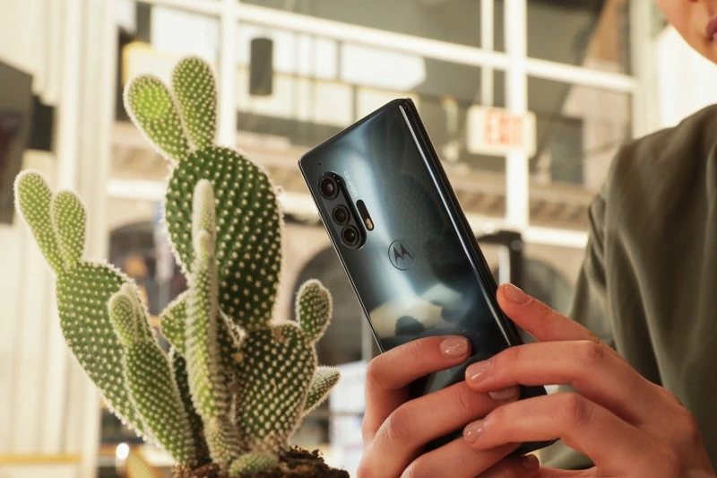 Flagowce Motorola Edge i Edge+ zaprezentowane. Wiem już jak będą się sprzedawać