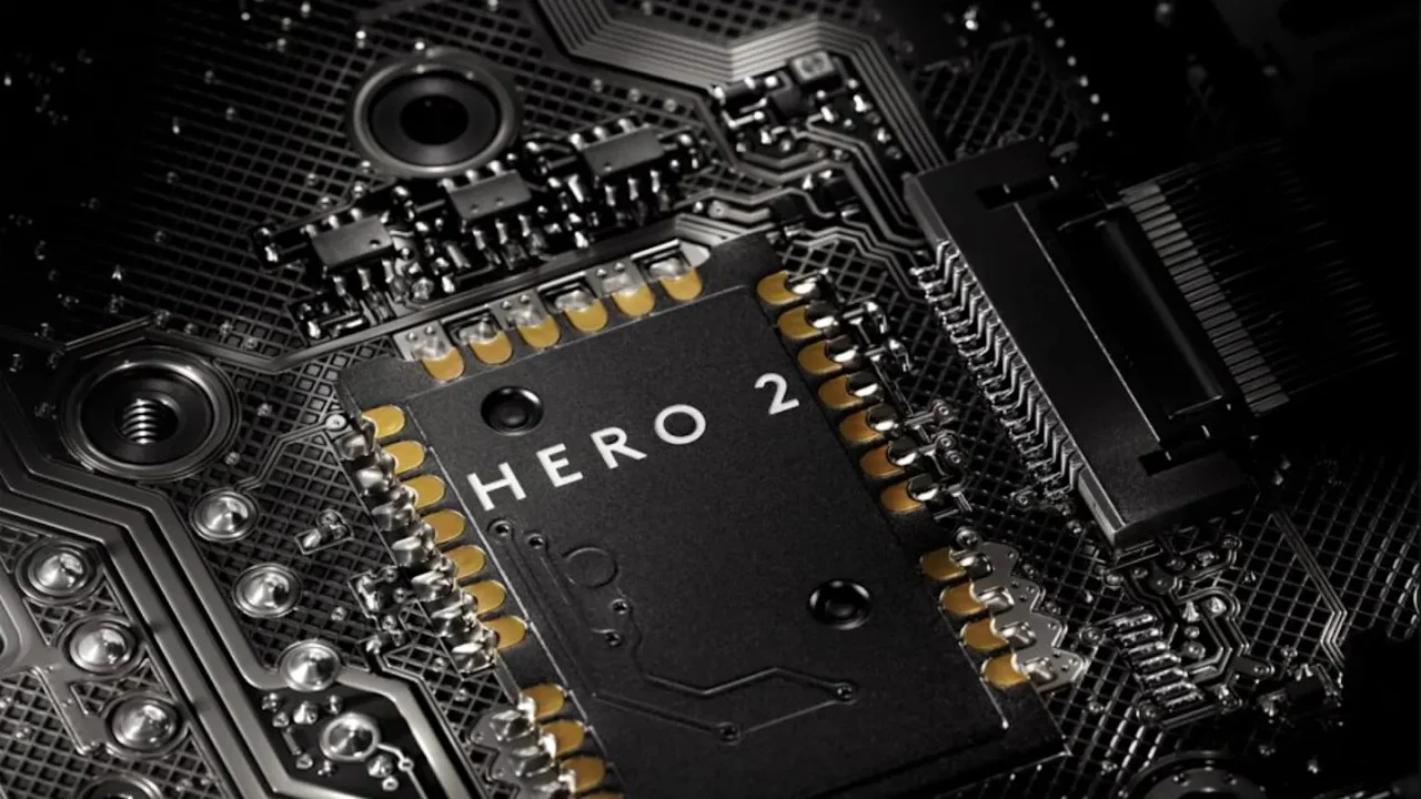 Myszki wyposażone w sensor HERO 2 oferują do 44 000 DPI.