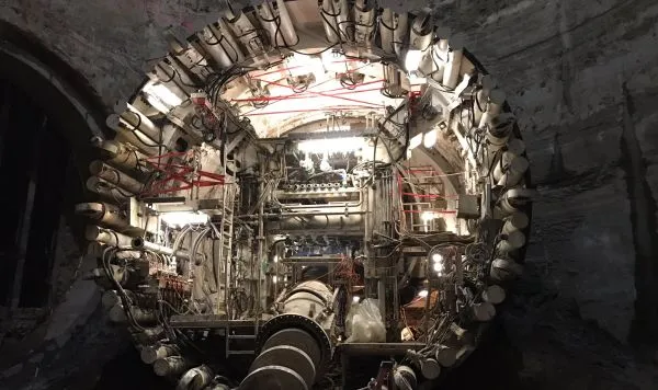 Elon Musk bierze się za kopanie tuneli!