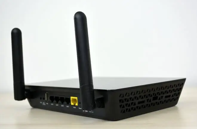 NETGEAR R6220: test dwupasmowego routera WiFi