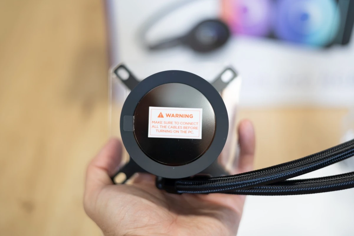 NZXT Kraken Plus 240 RGB recenzja