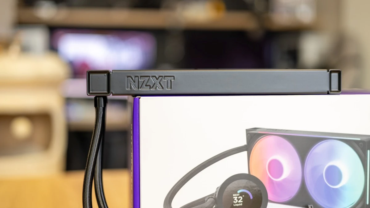 NZXT Kraken Plus 240 RGB recenzja