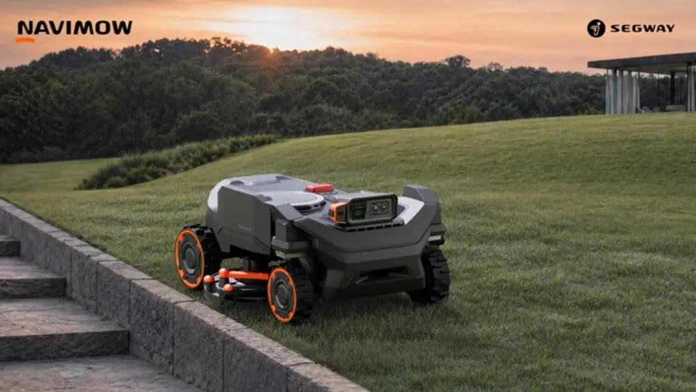 Koniec z niedokoszoną trawą przy płocie? Ten robot ma na to sposób