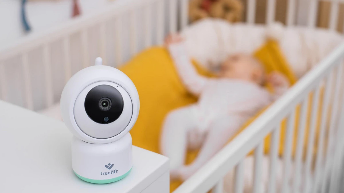 Elektroniczna niania TrueLife NannyCam i waga TrueLife Baby Scale – urządzenia pozwalające na monitorowanie aktywność dziecka