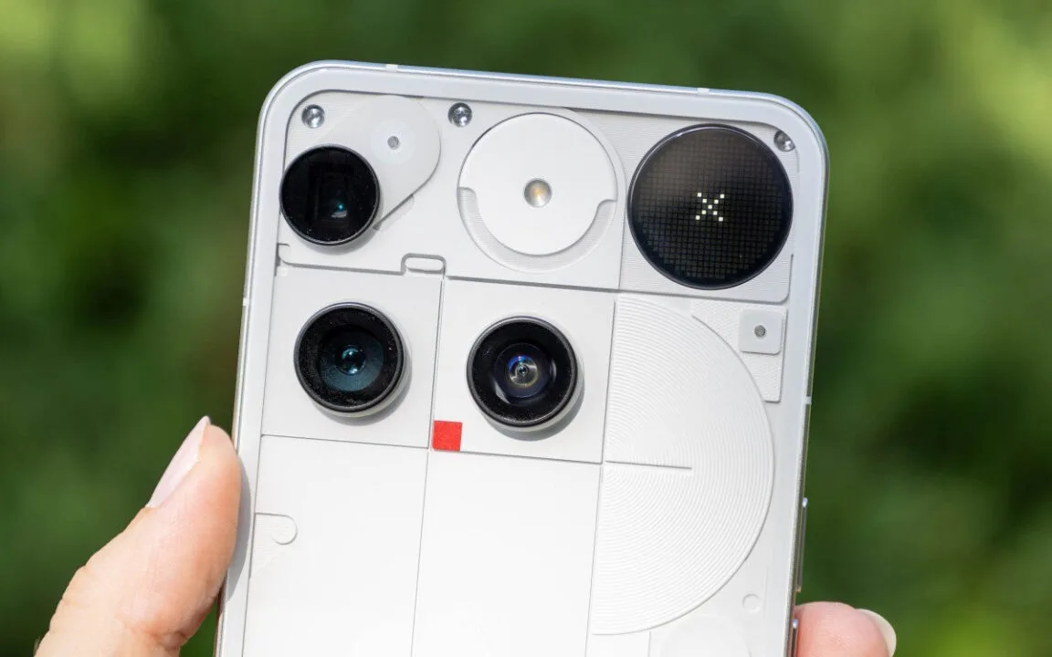 Nothing zapowiada Essential OS. System operacyjny oparty na sztucznej inteligencji