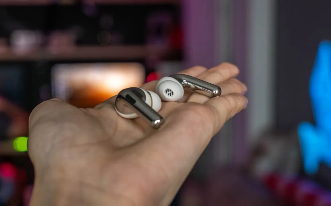 Już nie będziesz gubić słuchawek. OnePlus znalazł na to sposób