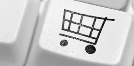 Użytkownicy tego systemu wydają najwięcej pieniędzy na internetowe zakupy