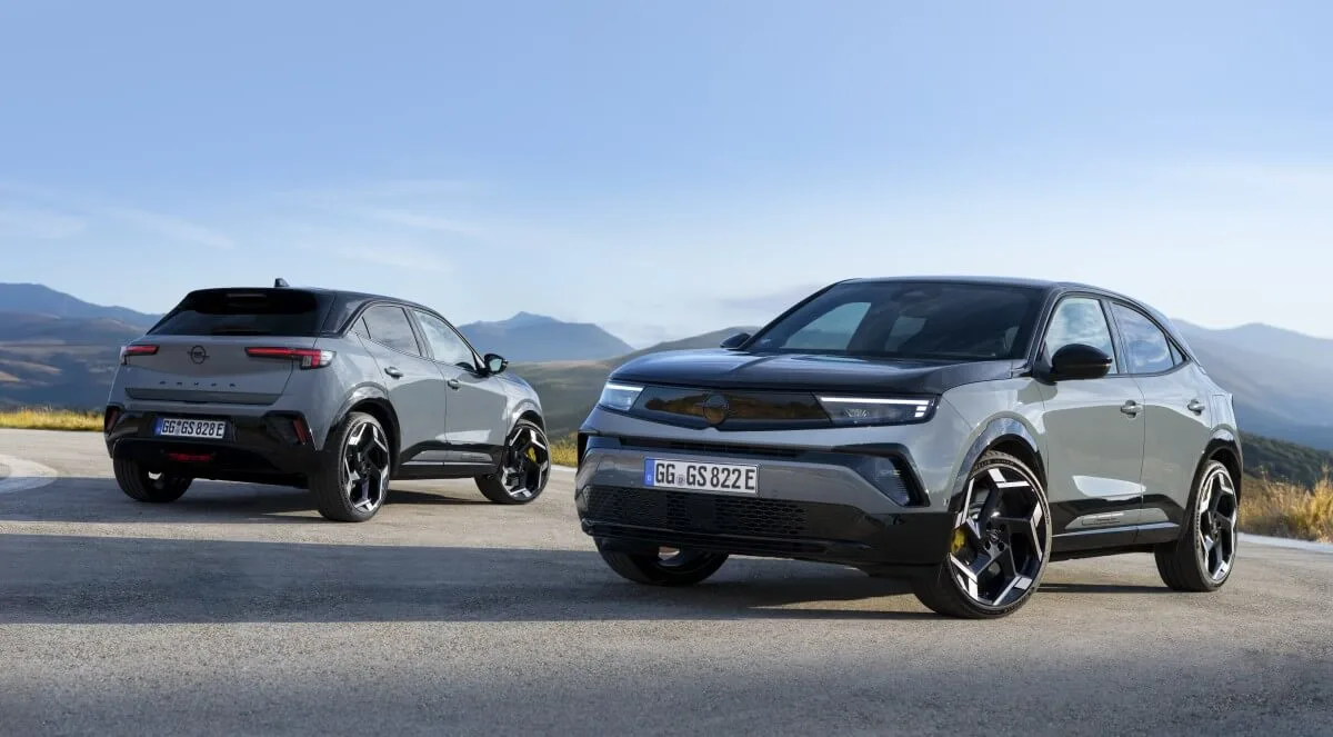 Trzy elektryczne SUV-y, każdy inny. Opel Mokka GSE otrzymuje Torsena, a Frontera Electric większy zasięg