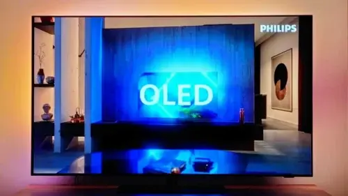 Philips 65” OLED 818/12 – telewizor zapewniający harmonię obrazu, dźwięku i światła