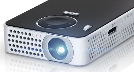 Ultralekki projektor dla podróżnika – PicoPix 4350