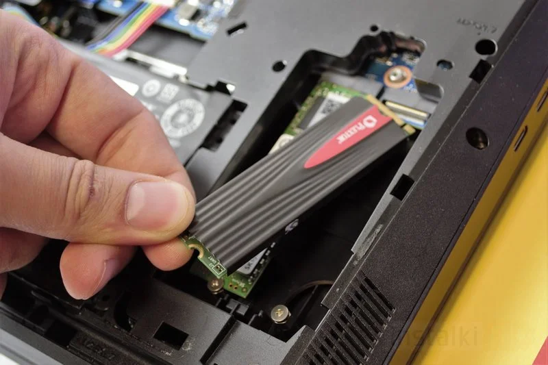 Ceny dysków SSD regularnie spadają. Jeden gigabajt za mniej niż 50 groszy